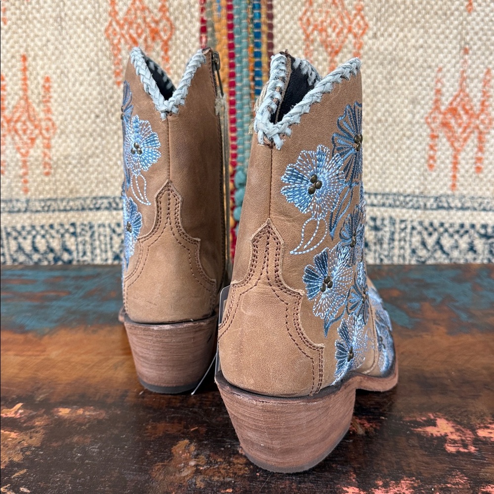 Liberty Black studded and embroidered “Loren Boots”. New with tags. - Picture 5 of 8
